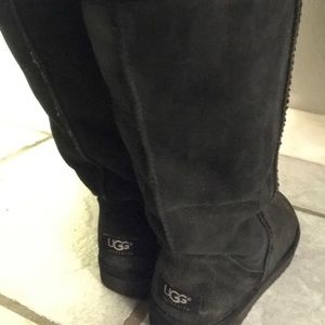 Black classic tall UGG boots
